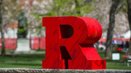 rutgers R signage